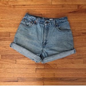 Levi's high waisted vintage shorts